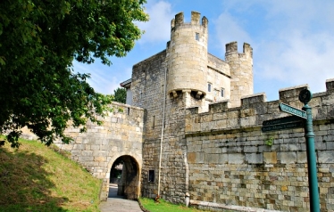 city of york walls